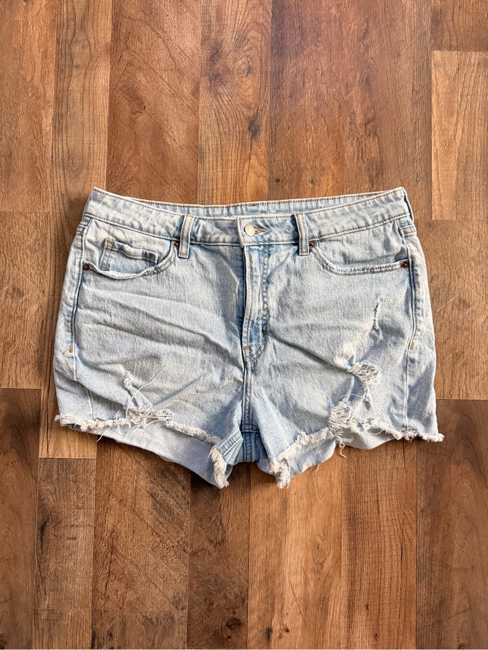 Old Navy High-Rise OG sStraight Shorts - 14